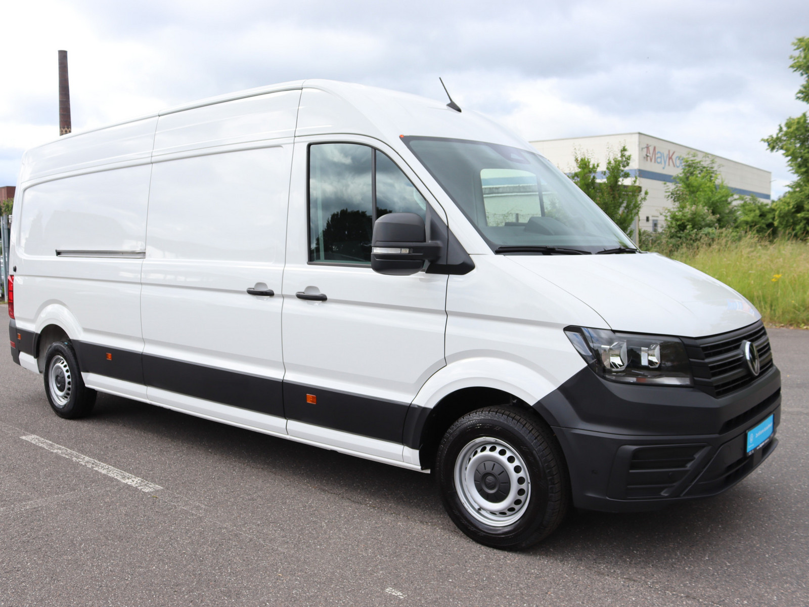 VW Crafter 35 2.0 TDI L3H2 FWD VW Crafter 35 2.0 TDI L3H2 FWD