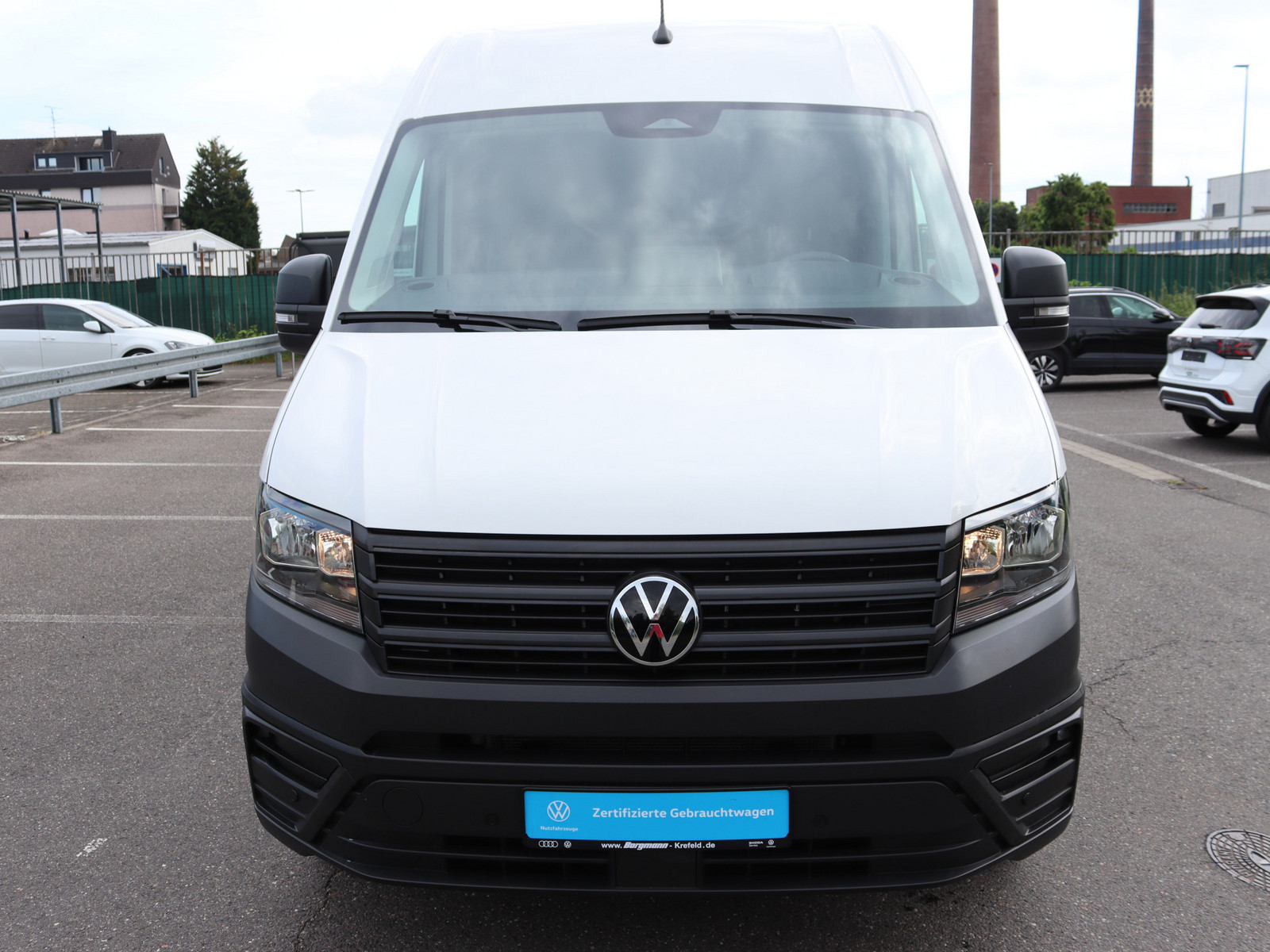 VW Crafter 35 2.0 TDI L3H2 FWD VW Crafter 35 2.0 TDI L3H2 FWD