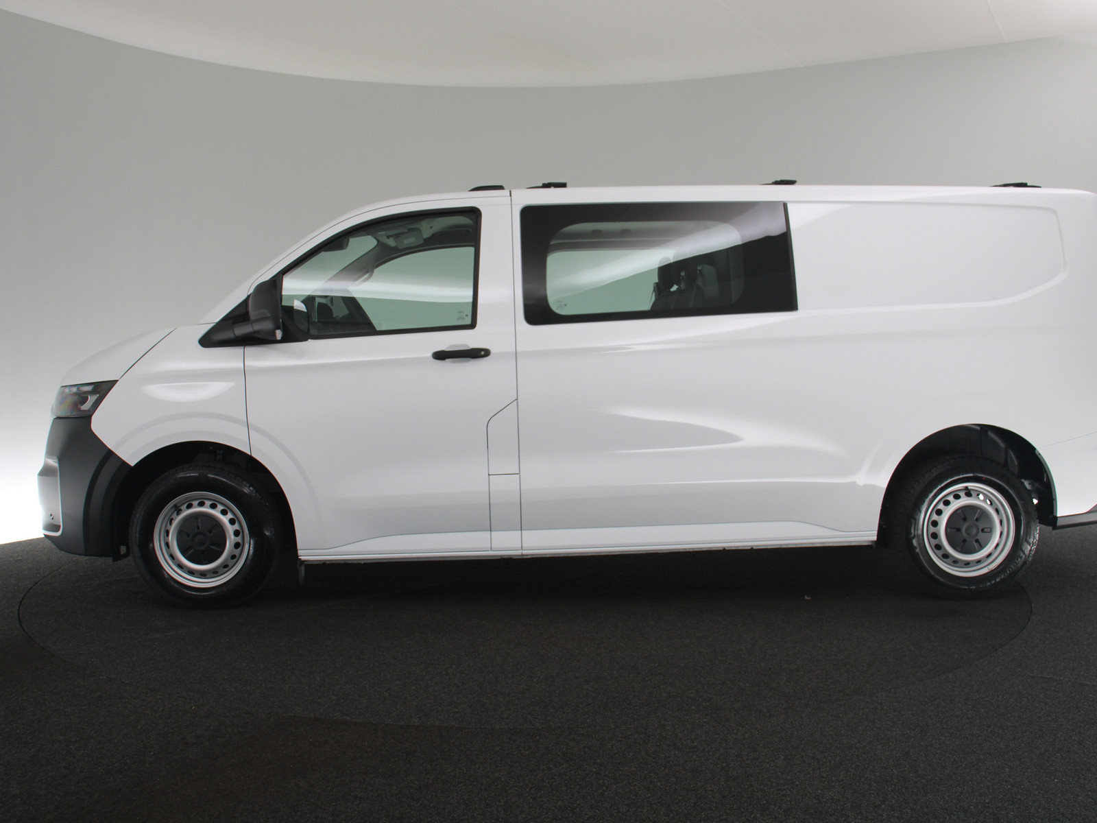 VW Kasten Plus 2.0 TDI LR L2H1 VW Kasten Plus 2.0 TDI LR L2H1