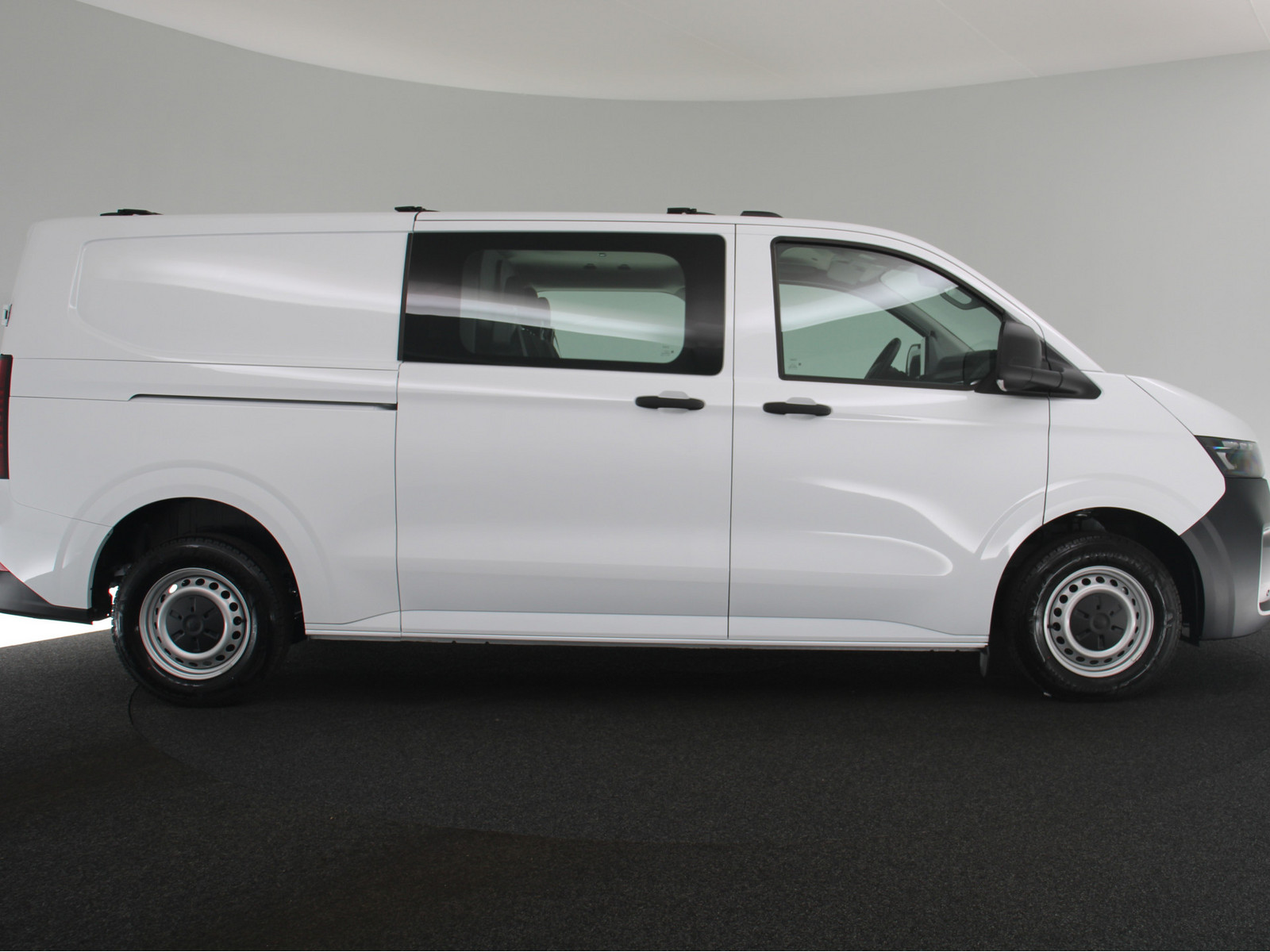 VW Kasten Plus 2.0 TDI LR L2H1 VW Kasten Plus 2.0 TDI LR L2H1