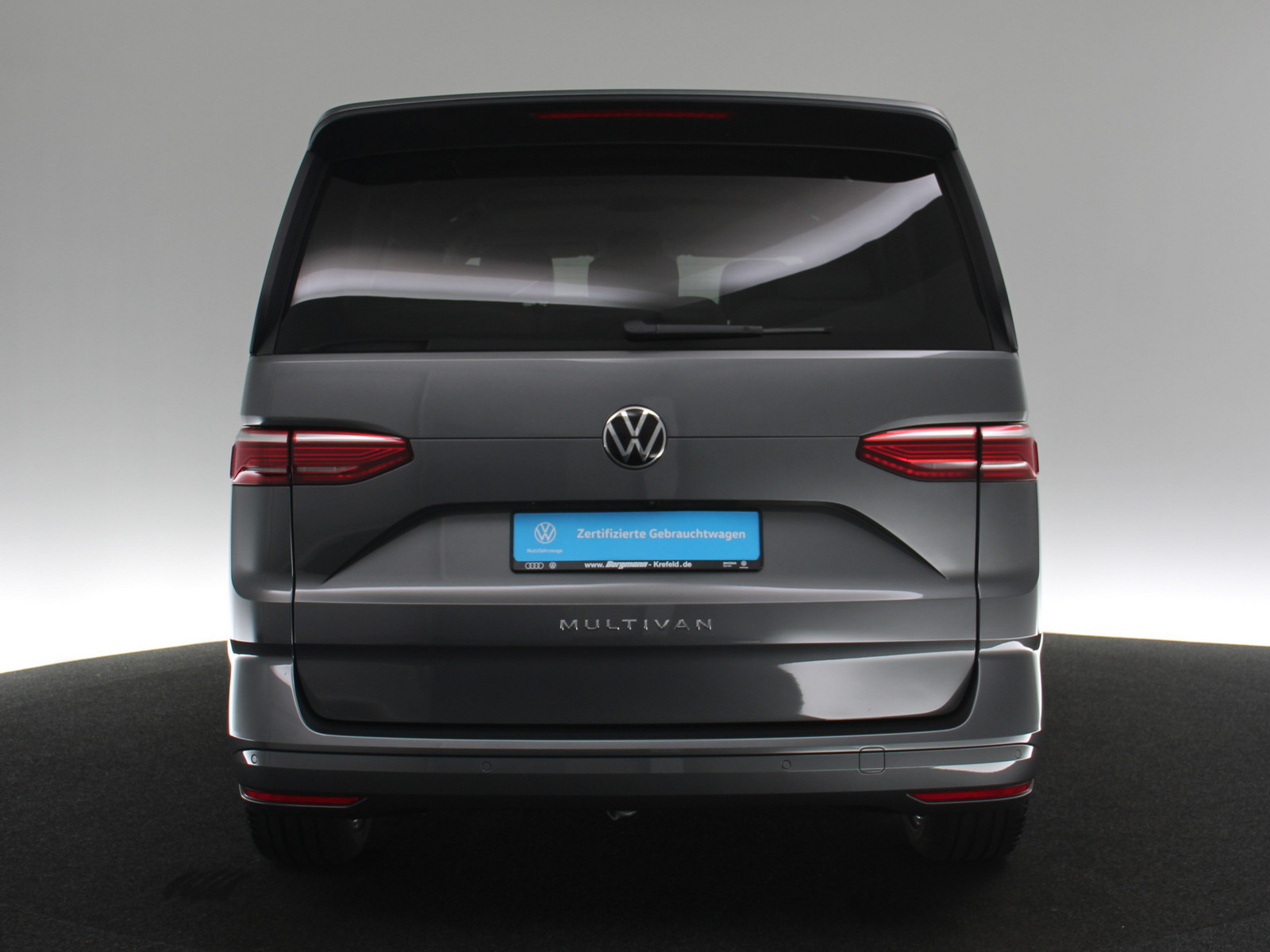 VW T7 Multivan 2.0 TDI Life VW T7 Multivan 2.0 TDI Life