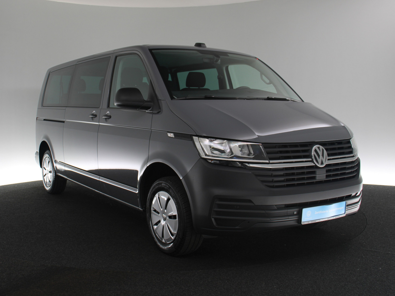 VW T6.1 Transporter Kombi 2.0 TDI lang FWD VW T6.1 Transporter Kombi 2.0 TDI lang FWD