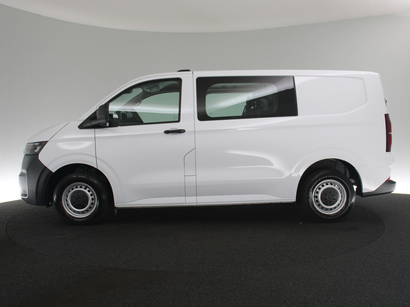 VW T7 Transporter Kasten Plus 2.0 TDI KR VW T7 Transporter Kasten Plus 2.0 TDI KR