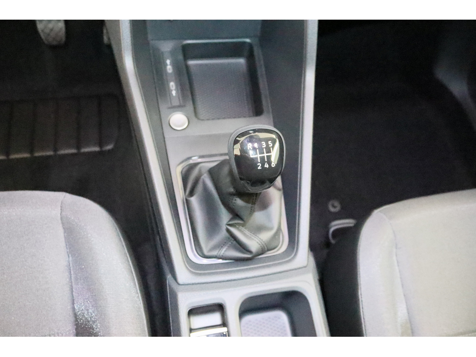 VW Caddy 2.0 TDI Cargo Maxi VW Caddy 2.0 TDI Cargo Maxi