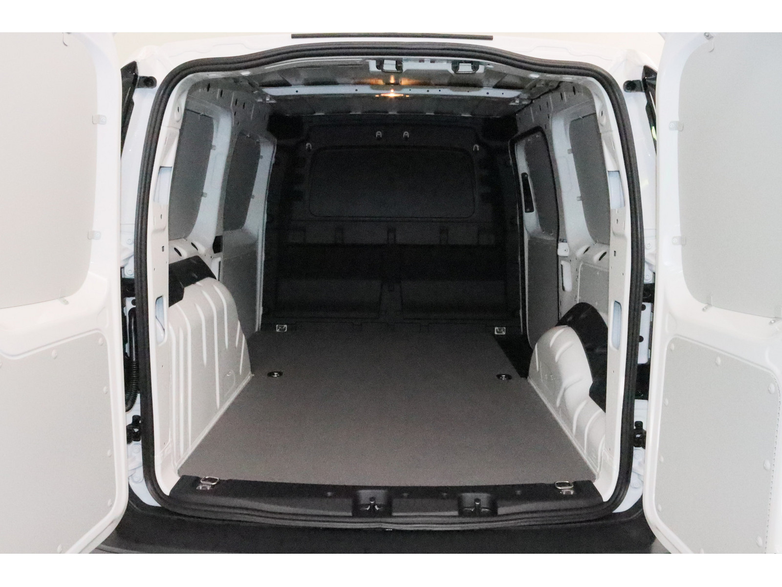 VW Caddy 2.0 TDI Cargo Maxi VW Caddy 2.0 TDI Cargo Maxi