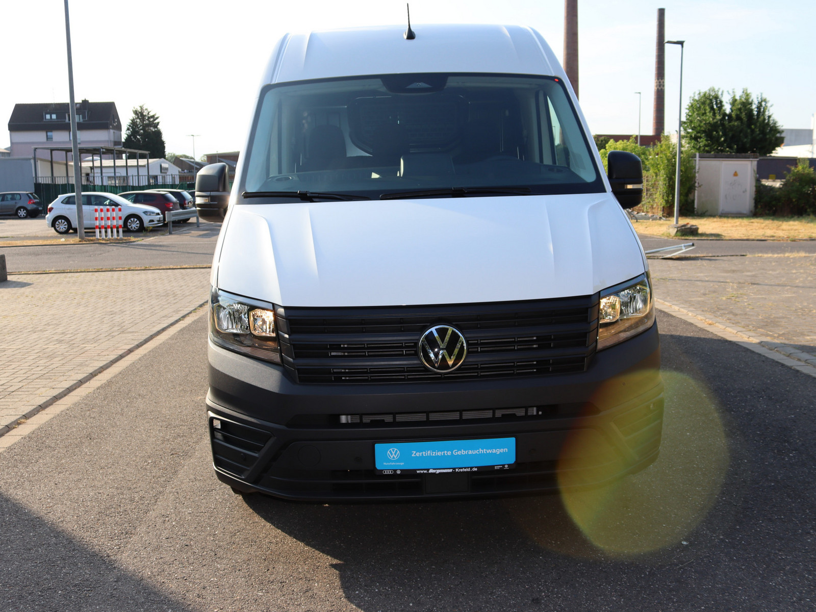 VW Crafter 35 2.0 TDI L2H2 FWD VW Crafter 35 2.0 TDI L2H2 FWD