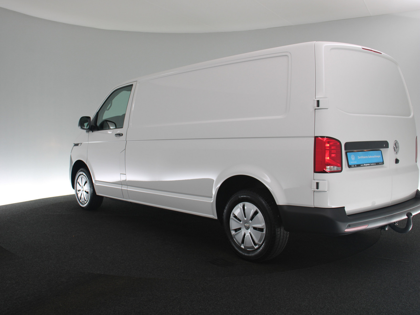 VW T6.1 Transporter Kasten 2.0 TDI lang FWD AHK PDC VW T6.1 Transporter Kasten 2.0 TDI lang FWD AHK PDC