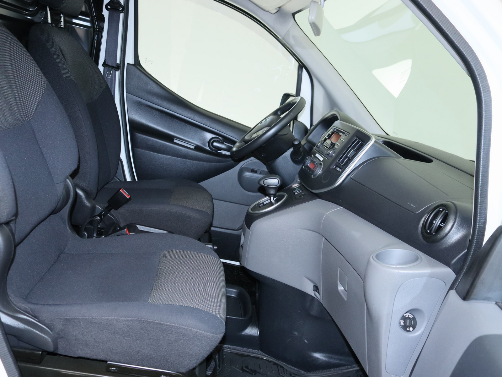 NISSAN NV200 /Evalia e-Kasten Comfort NISSAN NV200 /Evalia e-Kasten Comfort