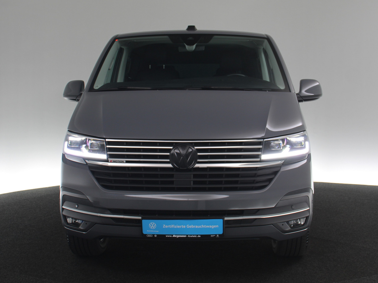 VW T6.1 Transporter Multivan 2.0 TDI Generation Six 4M VW T6.1 Transporter Multivan 2.0 TDI Generation Six 4M