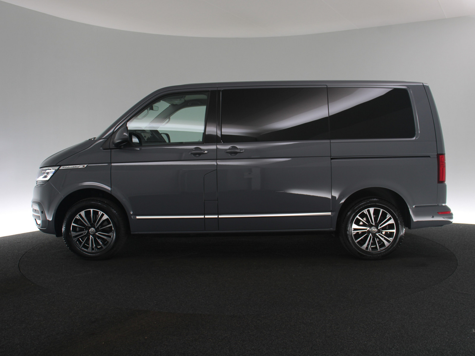 VW T6.1 Transporter Multivan 2.0 TDI Generation Six 4M VW T6.1 Transporter Multivan 2.0 TDI Generation Six 4M