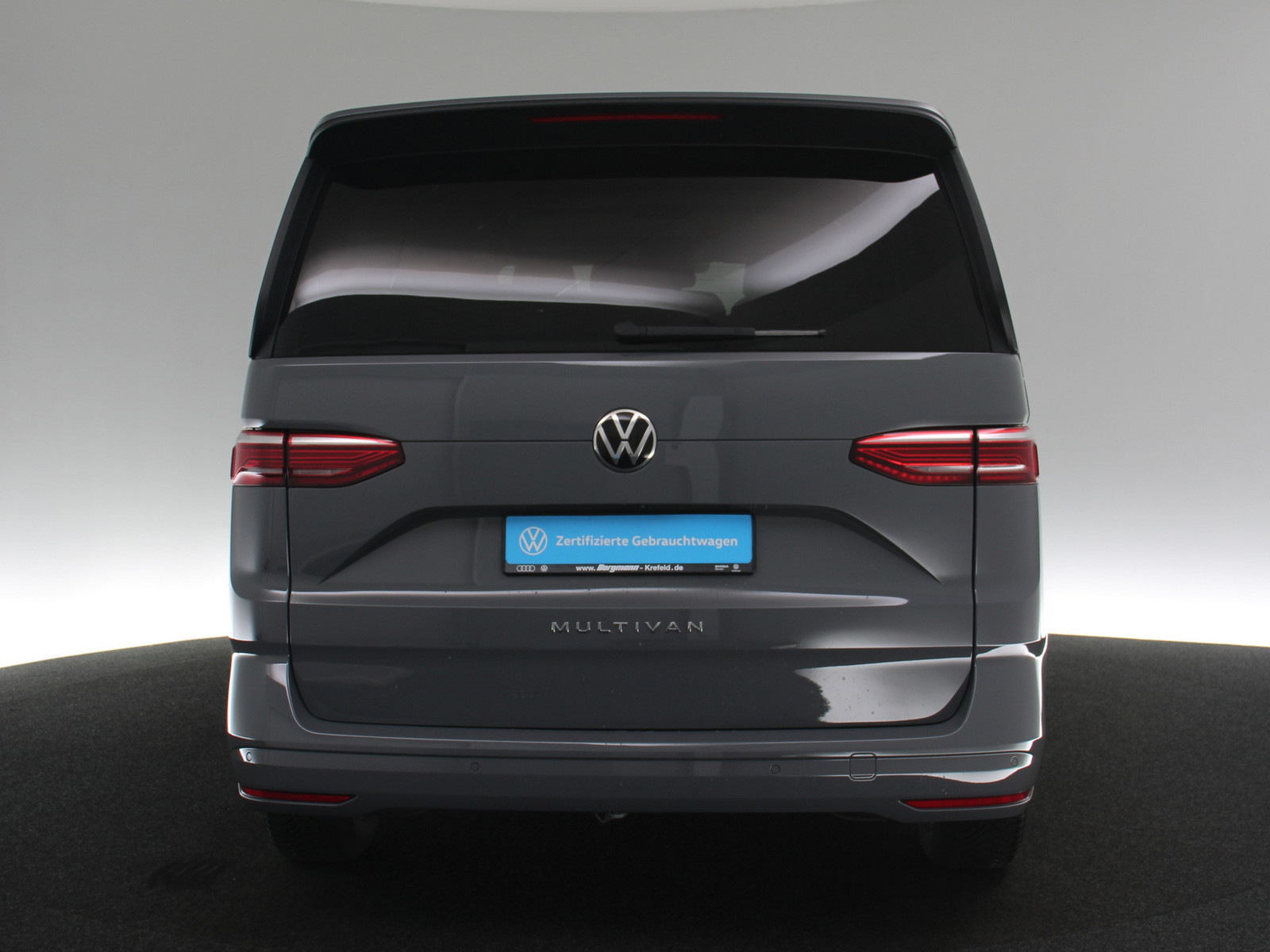 VW Multivan 2.0 TDI Life VW Multivan 2.0 TDI Life