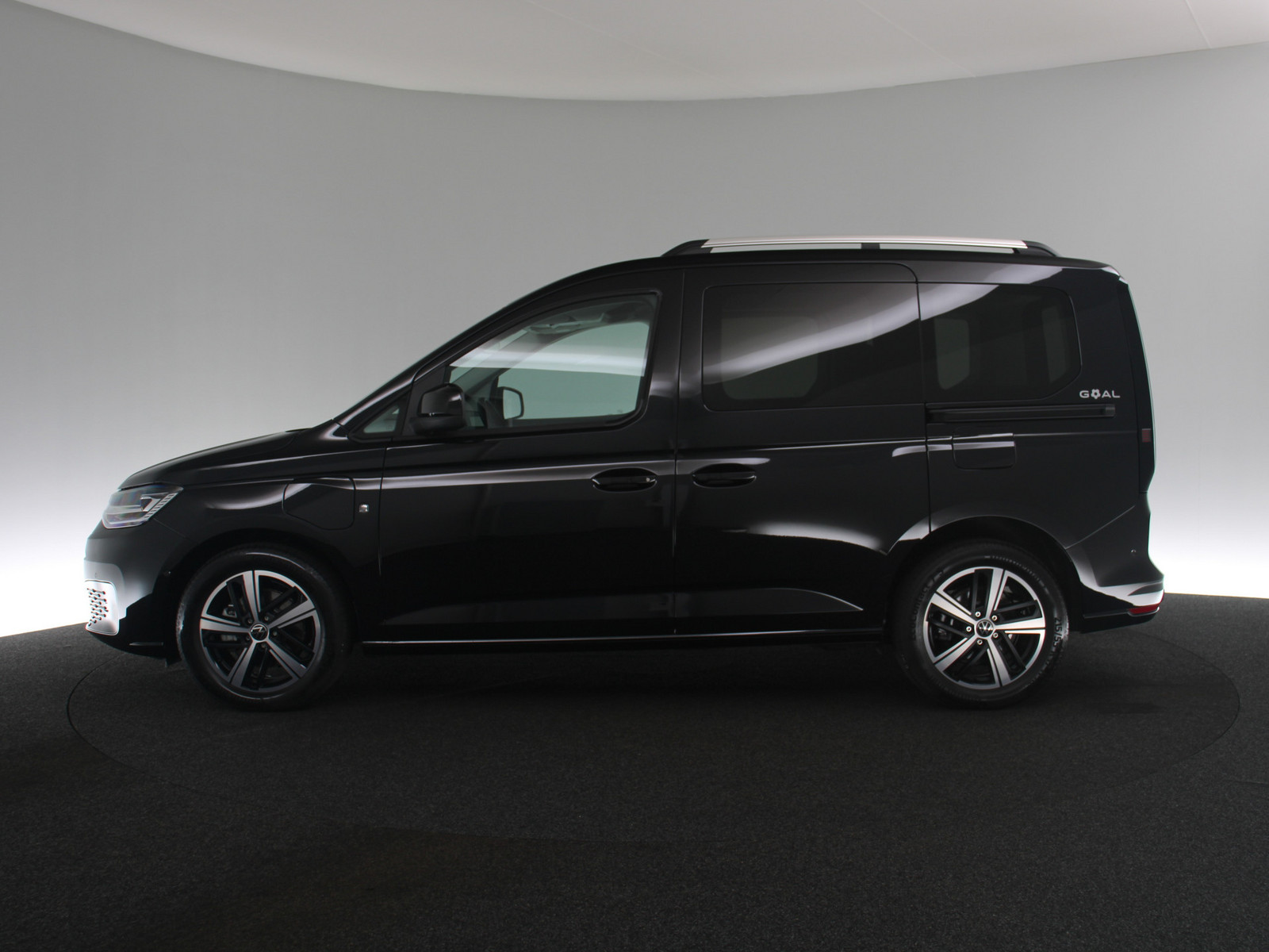 VW Caddy 1.5 TSI eHybrid Goal VW Caddy 1.5 TSI eHybrid Goal
