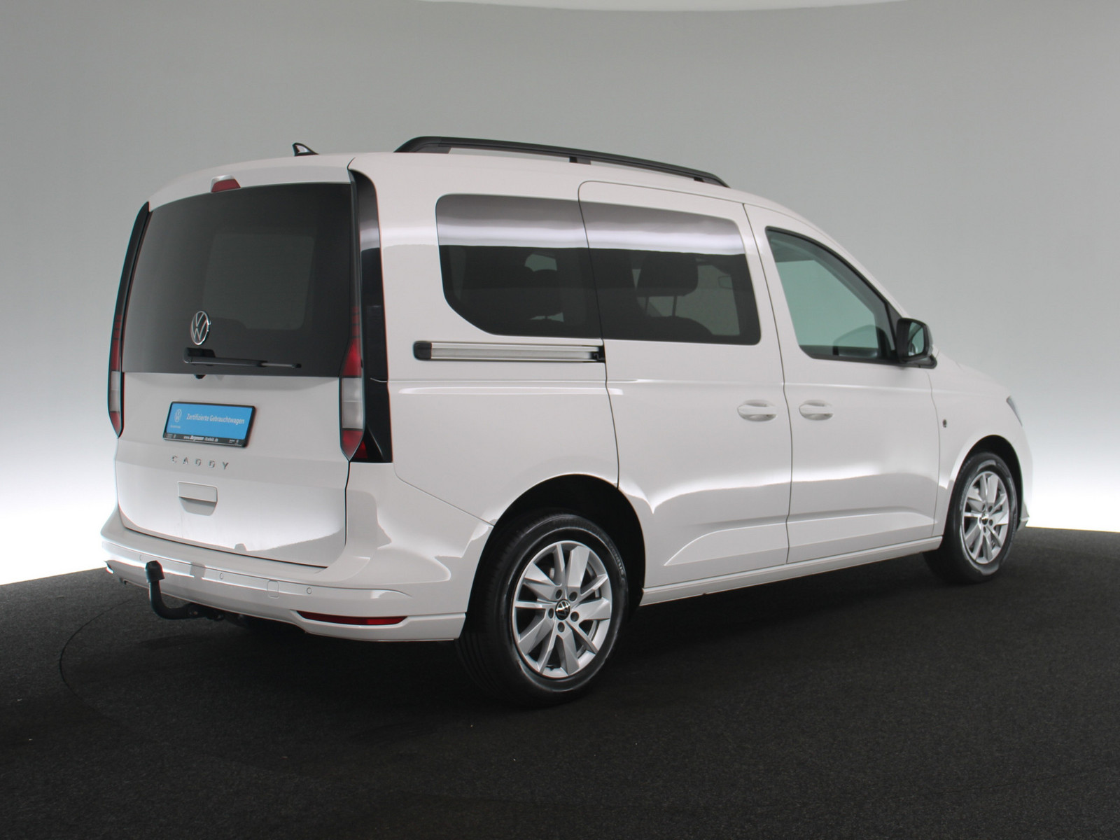 VW Caddy 2.0 TDI Life VW Caddy 2.0 TDI Life