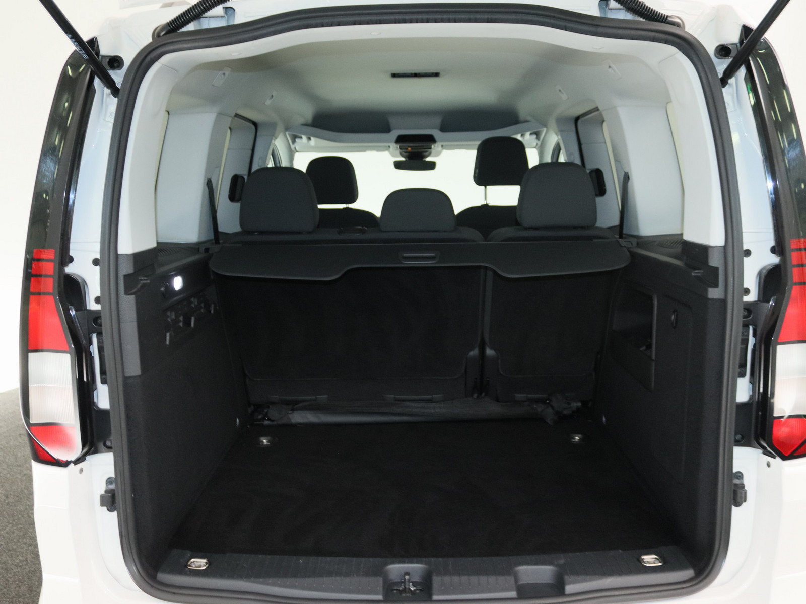 VW Caddy 2.0 TDI Life VW Caddy 2.0 TDI Life