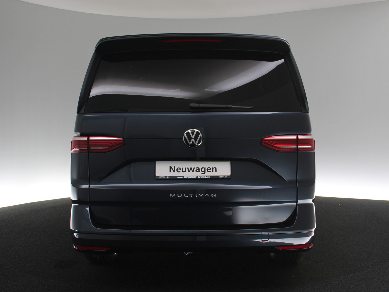 VW T7 Multivan 2.0 TDI Life VW T7 Multivan 2.0 TDI Life