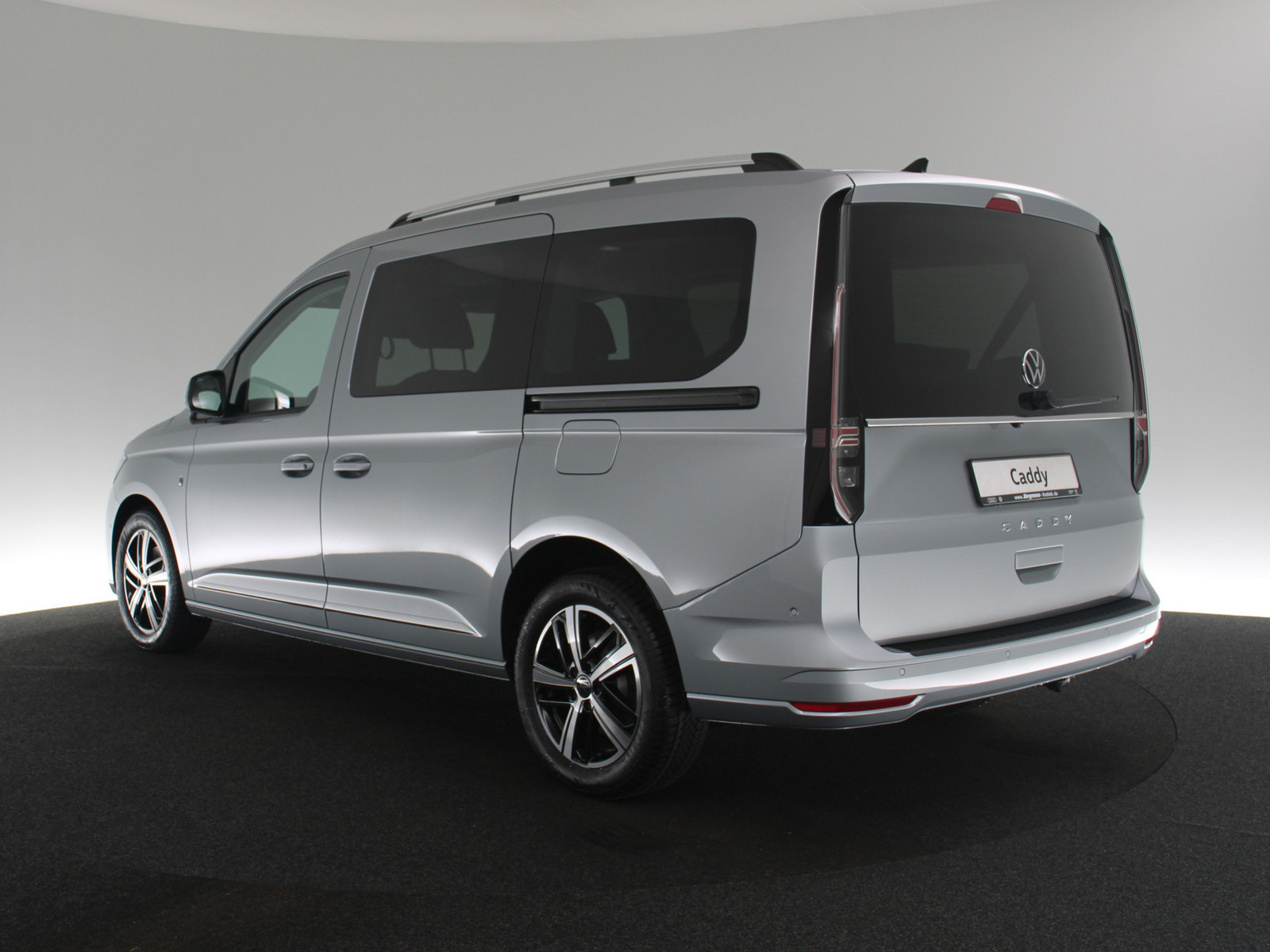 VW Caddy 2.0 TDI Style Maxi VW Caddy 2.0 TDI Style Maxi