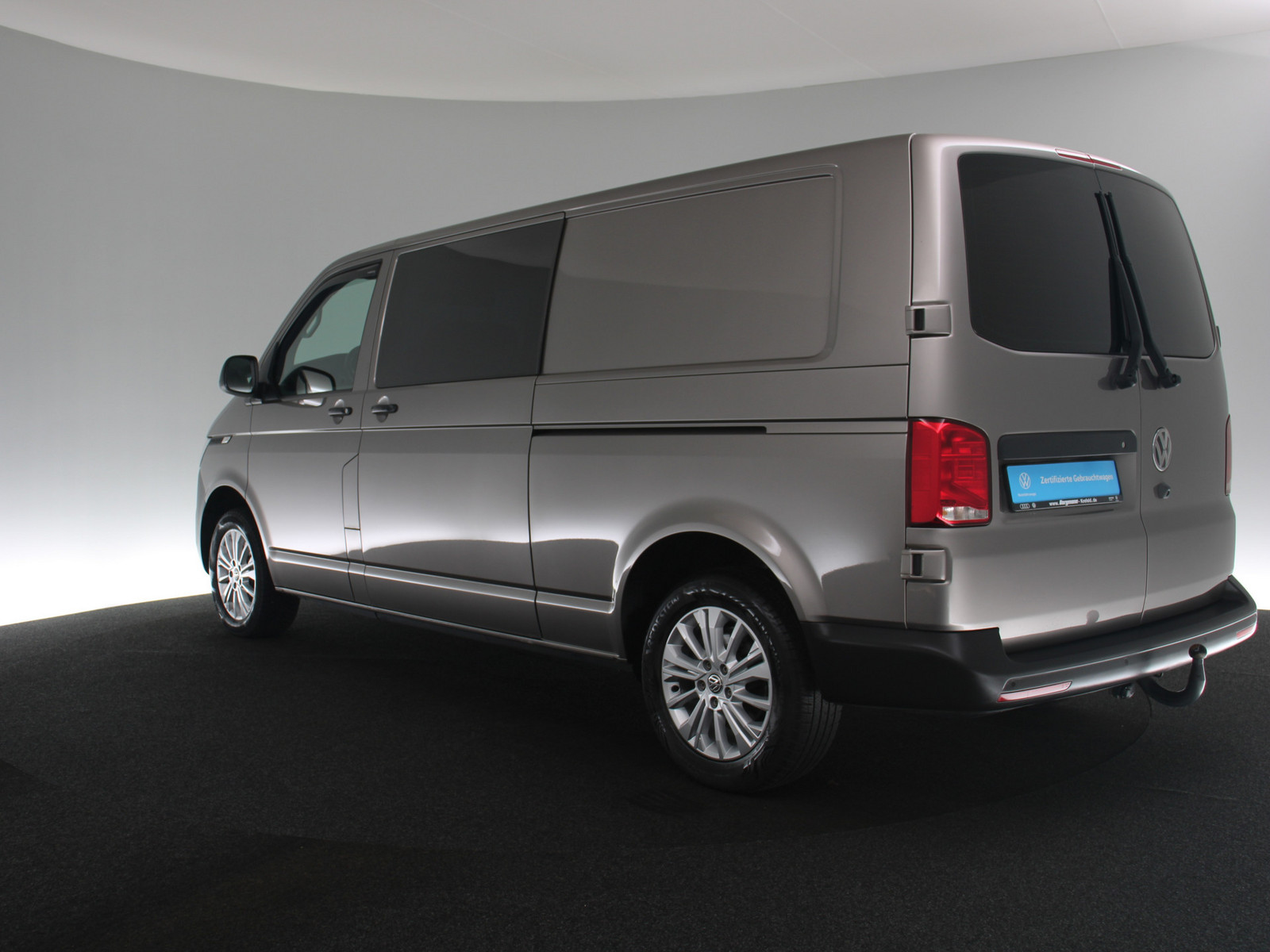 VW T6.1 Transporter Kasten 2.0 TDI PLUS 4M lang Trendline VW T6.1 Transporter Kasten 2.0 TDI PLUS 4M lang Trendline