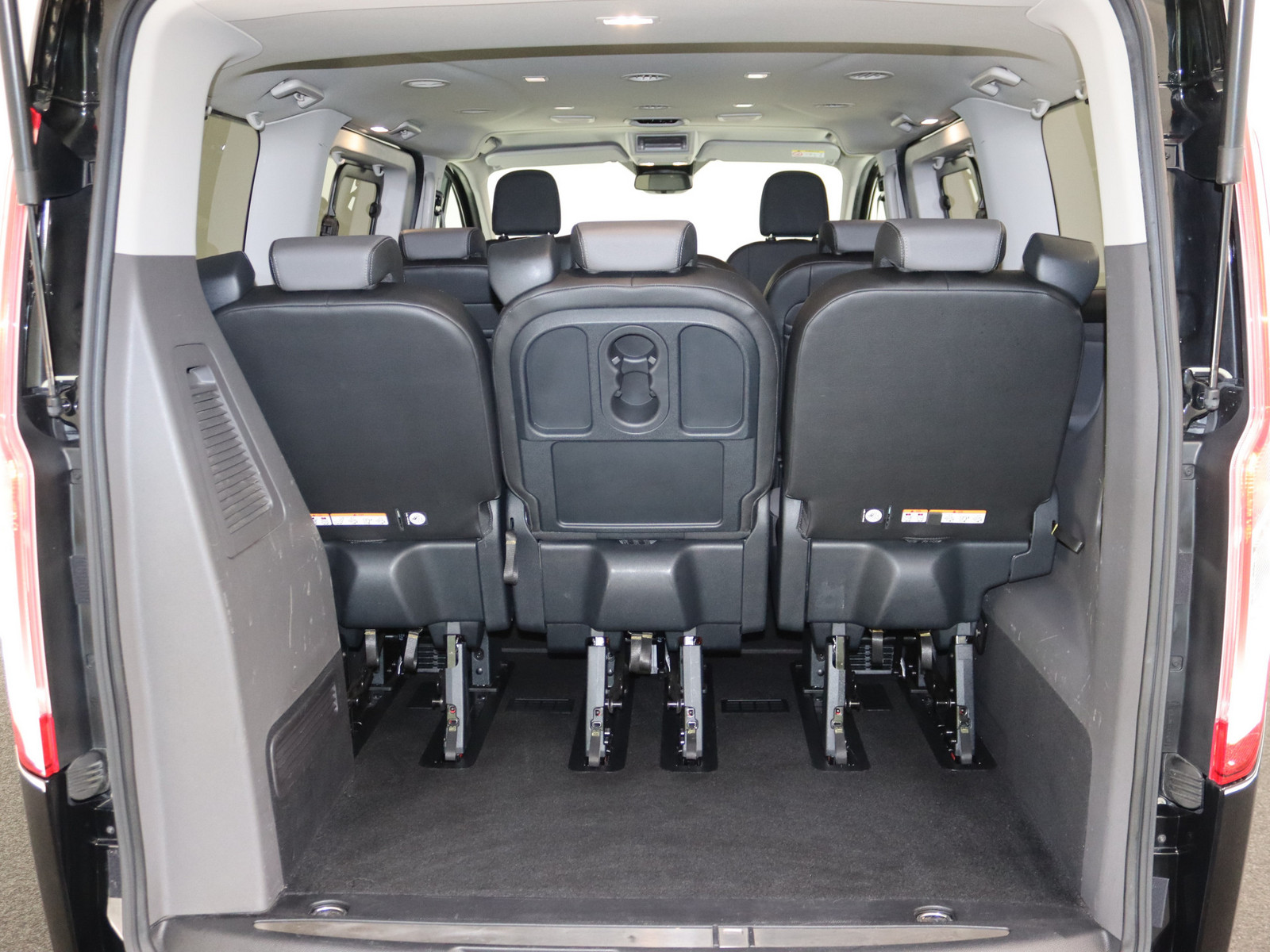 FORD Tourneo Custom 2.0 TDCi 310 L1 Tourneo FORD Tourneo Custom 2.0 TDCi 310 L1 Tourneo
