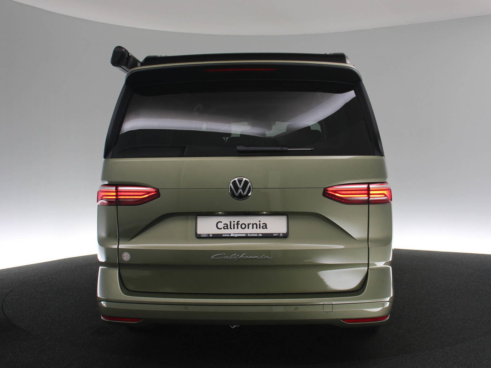 VW California Beach Camper 2.0 110 kW TDI LÜ VW California Beach Camper 2.0 110 kW TDI LÜ