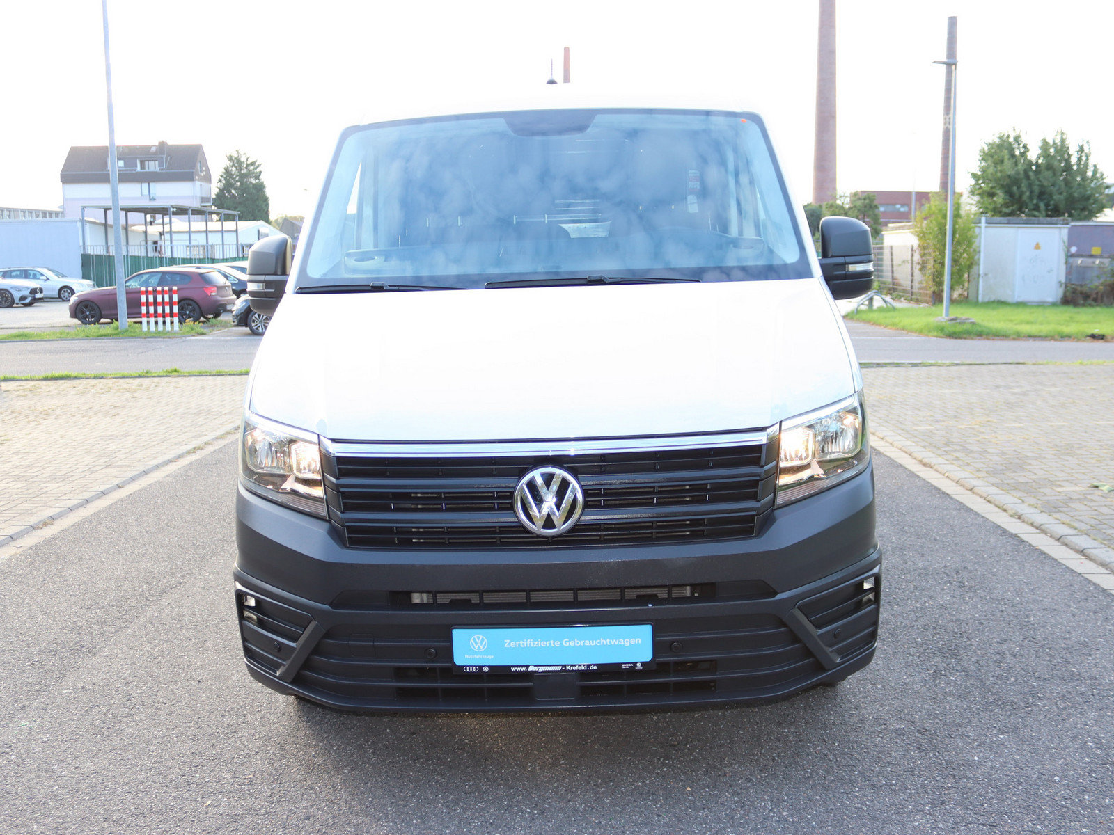 VW Crafter 35 2.0 TDI L2H1 FWD VW Crafter 35 2.0 TDI L2H1 FWD