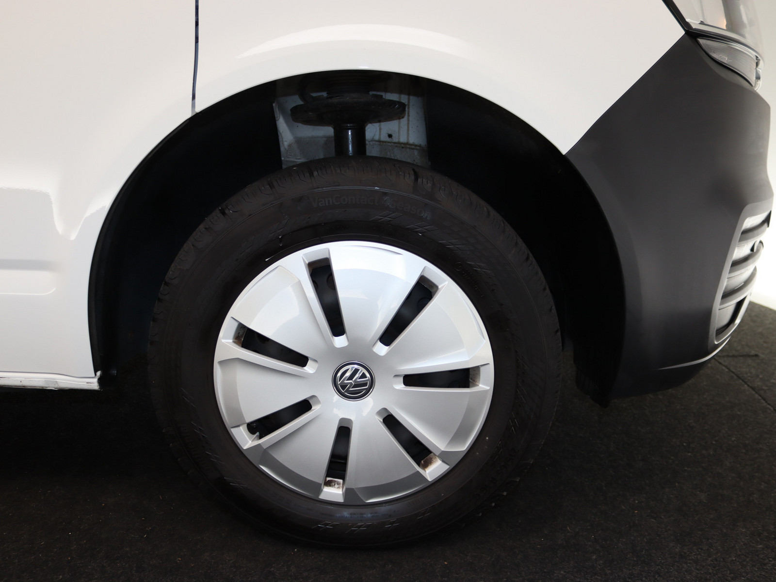 VW T6.1 Transporter Kasten 2.0 TDI FWD EcoProfi VW T6.1 Transporter Kasten 2.0 TDI FWD EcoProfi