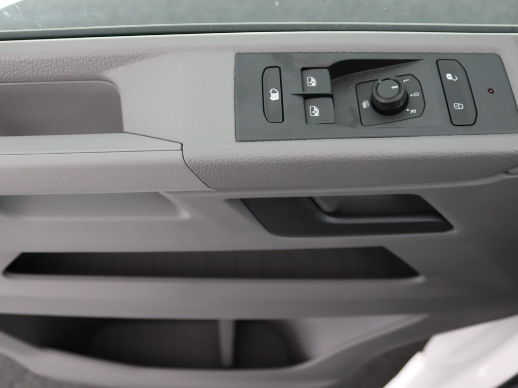 VW T6 Transporter 6.1 Kasten TDI Klima