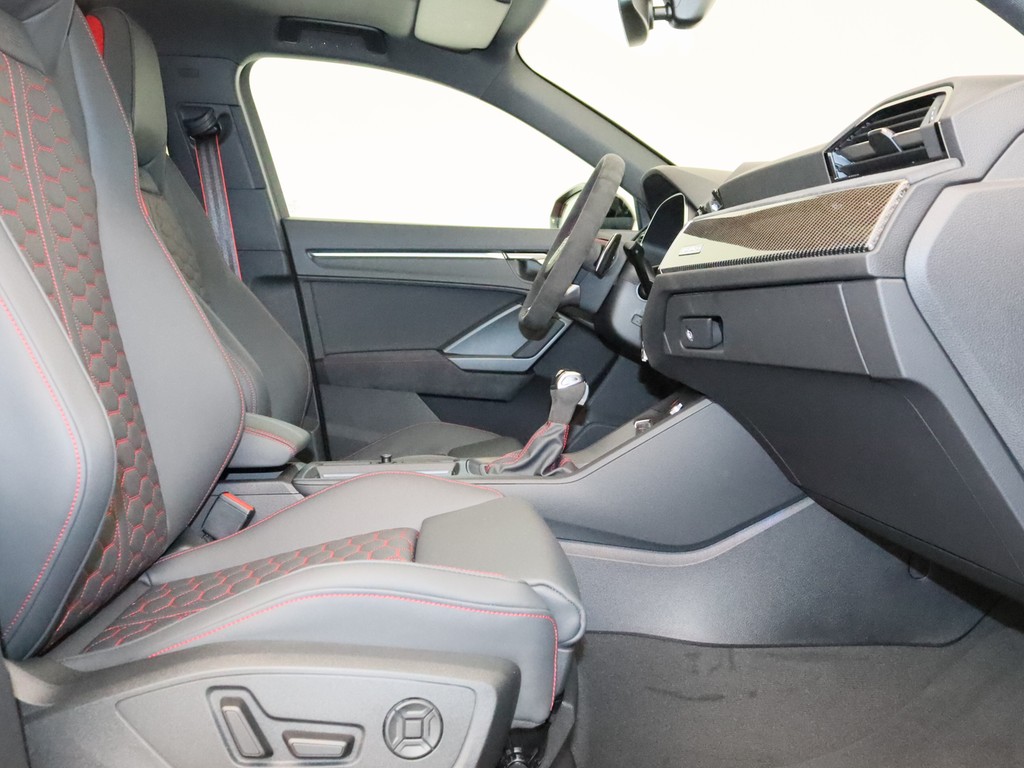 AUDI RS Q3 Sportback S tronic Panorama+280 km/h+Matrix LED+B&O