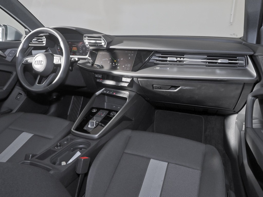 AUDI A3 Sportback 40 TFSI e S tronic MMI Navi plus virtual cockpit
