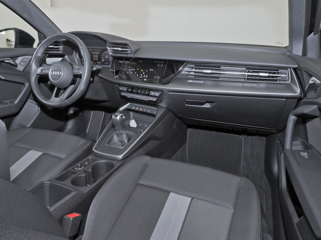 AUDI A3 Sportback 30 TDI  MMI Navi plus virtual cockpit 