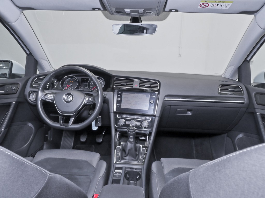 VW Golf VII 1.5 TSI HIGHLINE, Navi,PDC,Sitzhzg. 