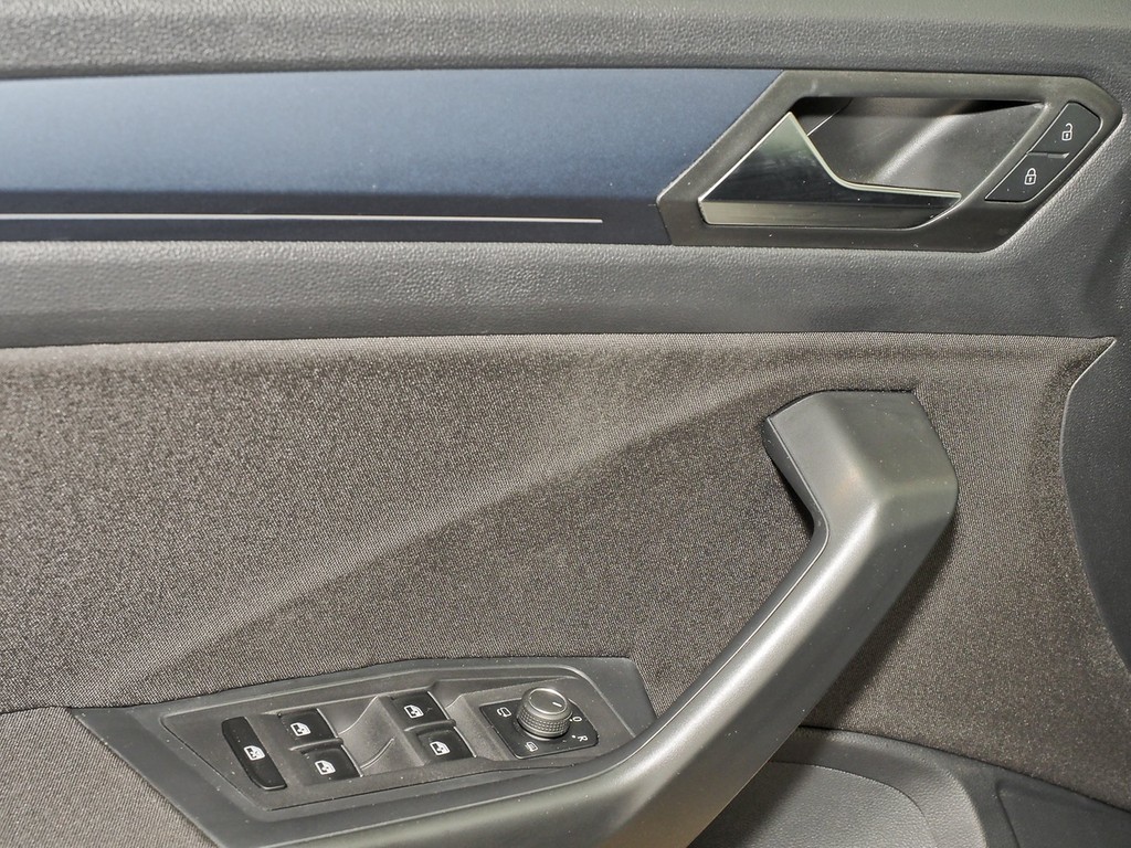 VW T-Roc 2.0TDI UNITED, Navi+PDC+Sitzhzg.