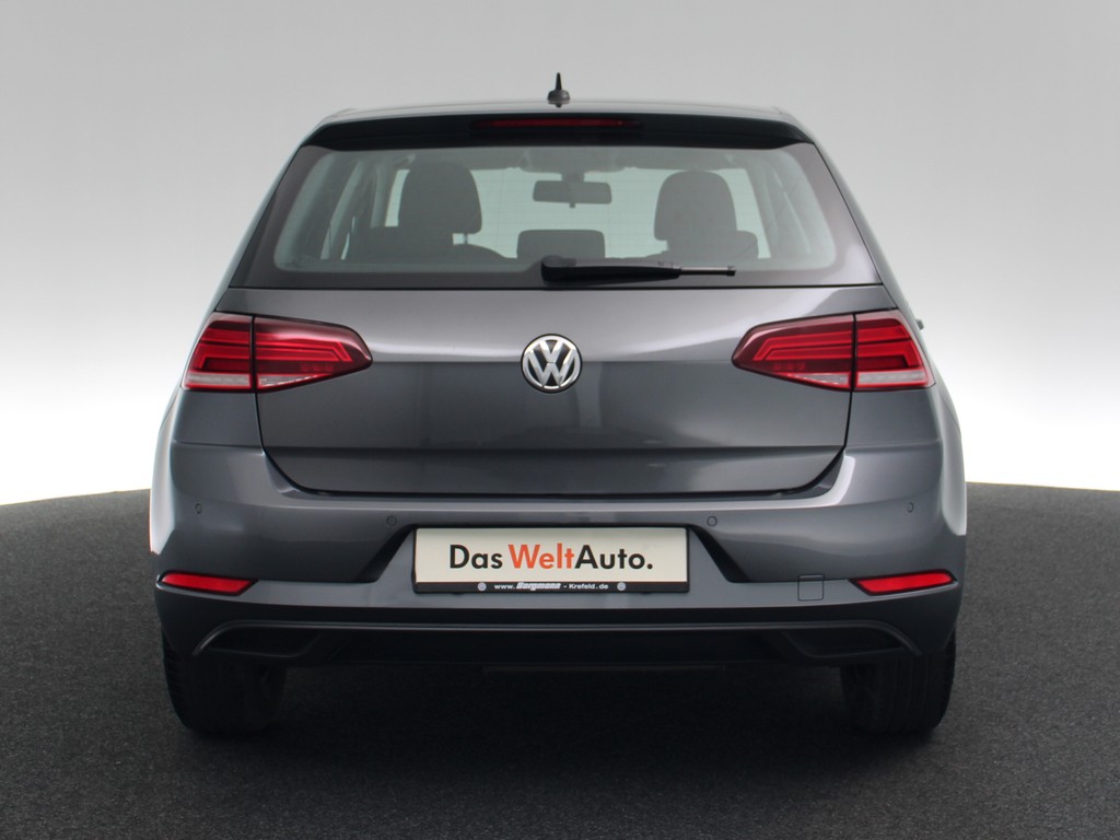 VW Golf VII 1.6TDI TRENDLINE, Navi+PDC+Sitzhzg.