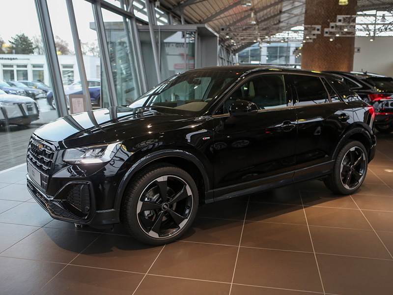 Audi Q2 S line 