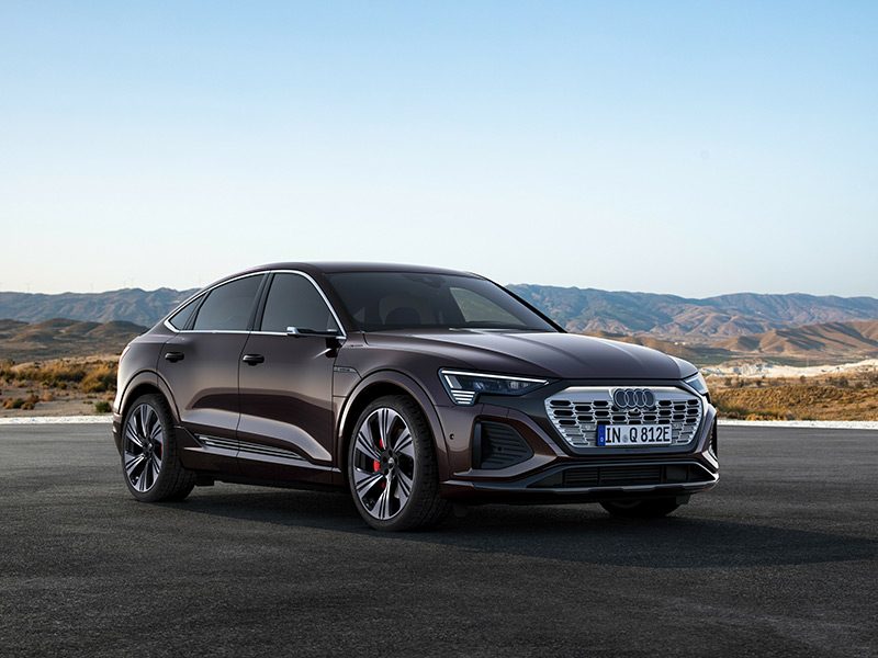 Audi  Q8 Sportback e-tron  