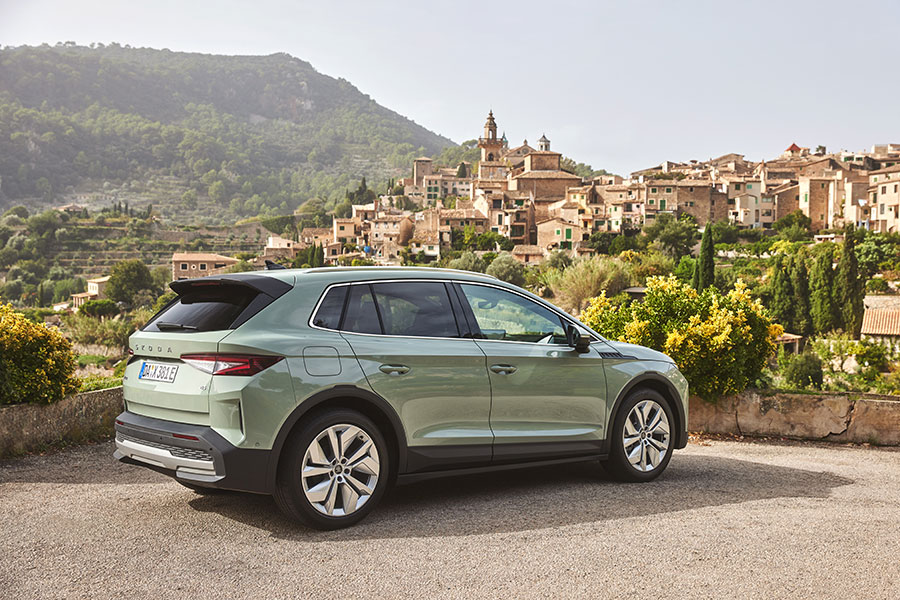 Der neue Skoda Elroq von hinten Der neue Skoda Elroq von hinten