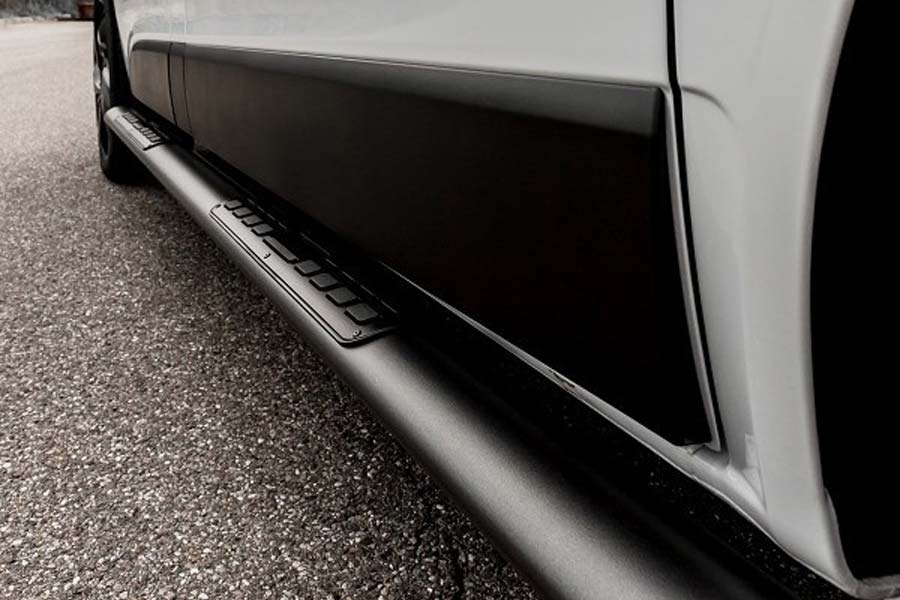 Irmscher VW Caravelle Trittrohr oval schwarz