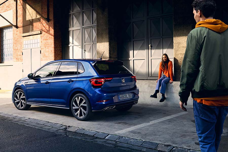 Der VW Polo R-Line von hinten
