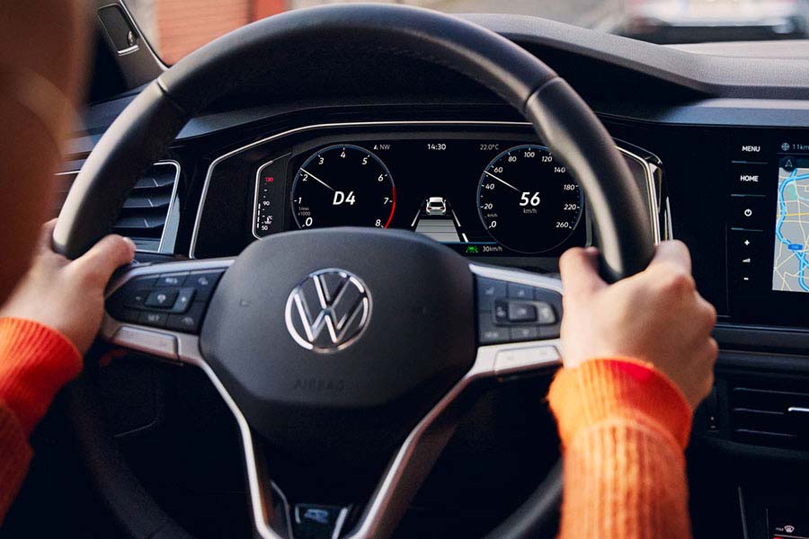 Der Innenraum von dem VW Polo R-Line