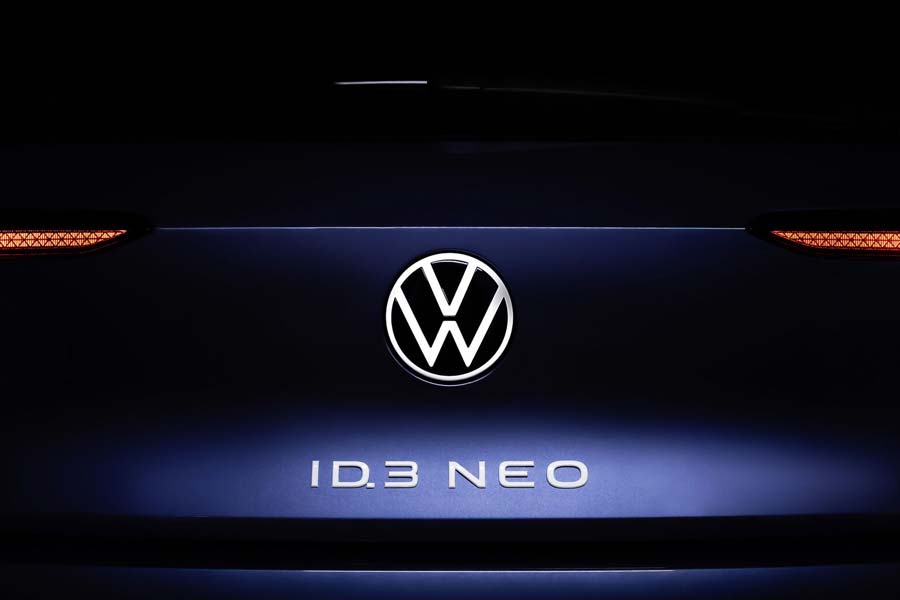 Der neue VW ID.3 Neo Schriftzug auf der Heckklappe