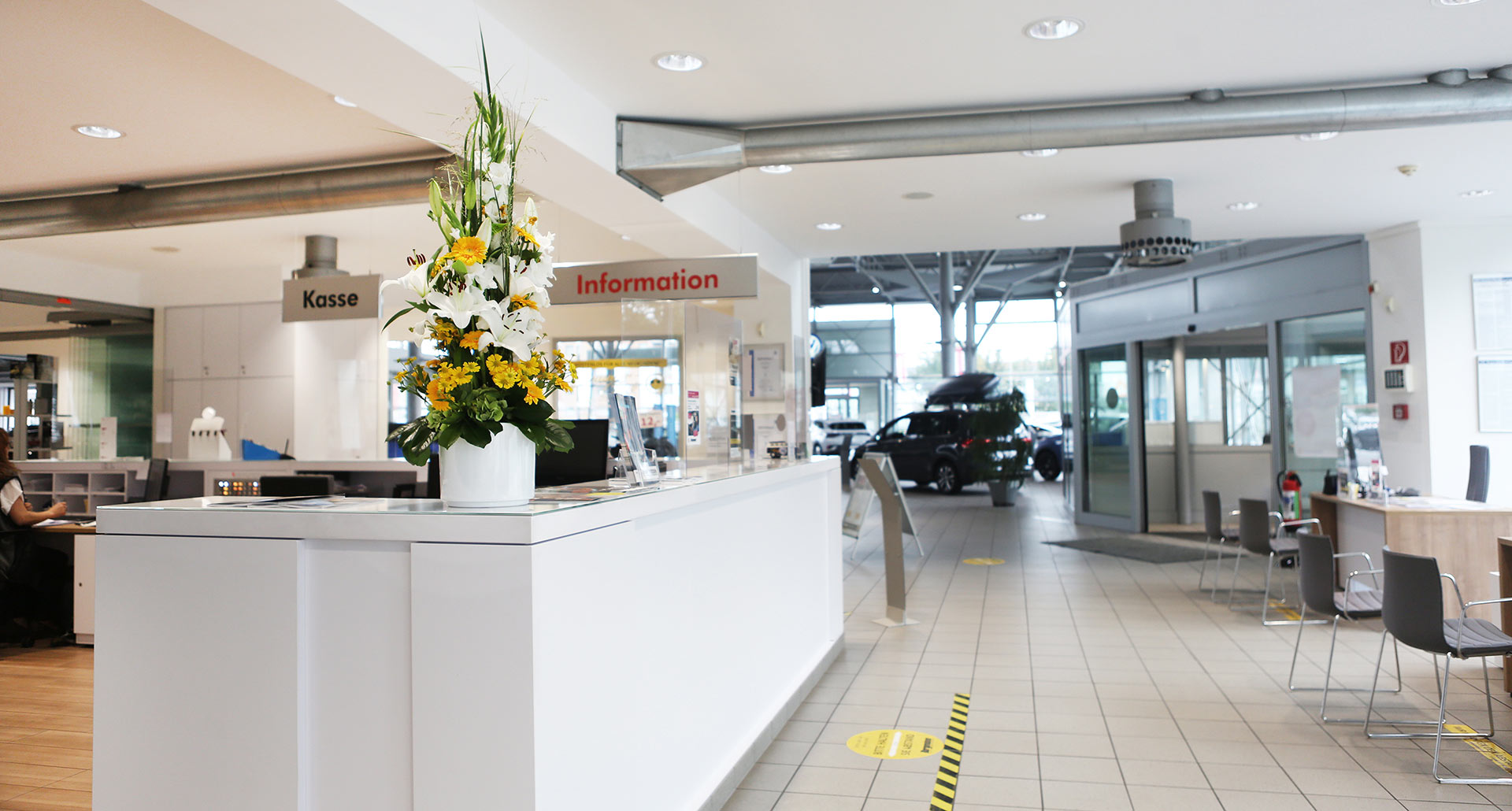 Infotheke im Autohaus Borgmann Infotheke im Autohaus Borgmann